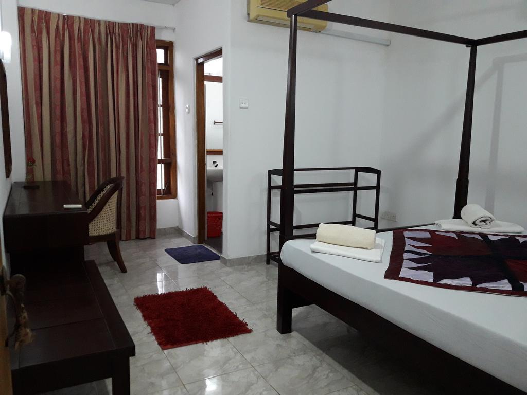 Hotel Sea Front Hikkaduwa Zewnętrze zdjęcie
