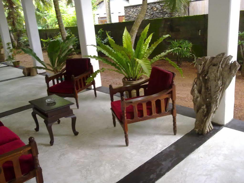 Hotel Sea Front Hikkaduwa Zewnętrze zdjęcie