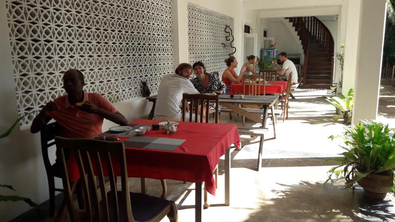 Hotel Sea Front Hikkaduwa Zewnętrze zdjęcie